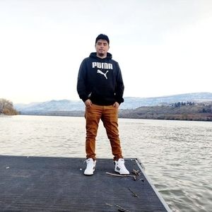 Meet your Posher, Aaron